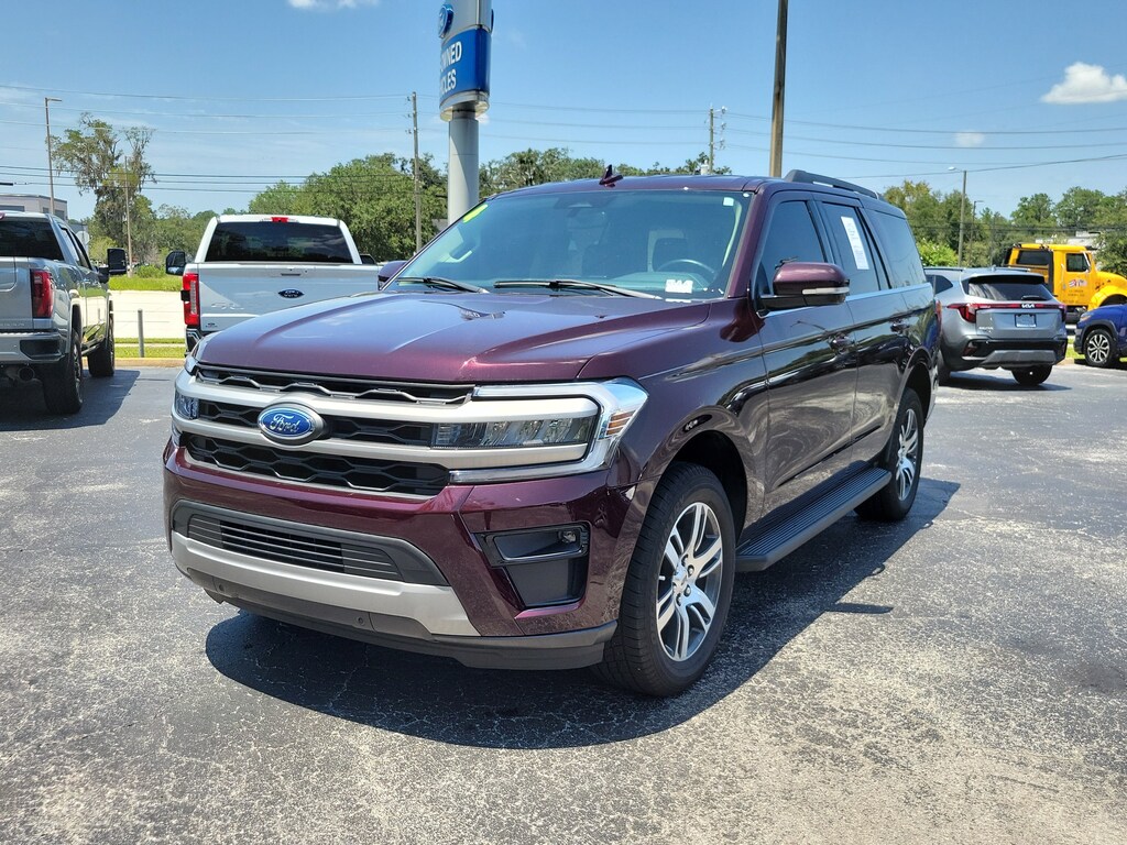 Used 2024 Ford Expedition XLT SUV