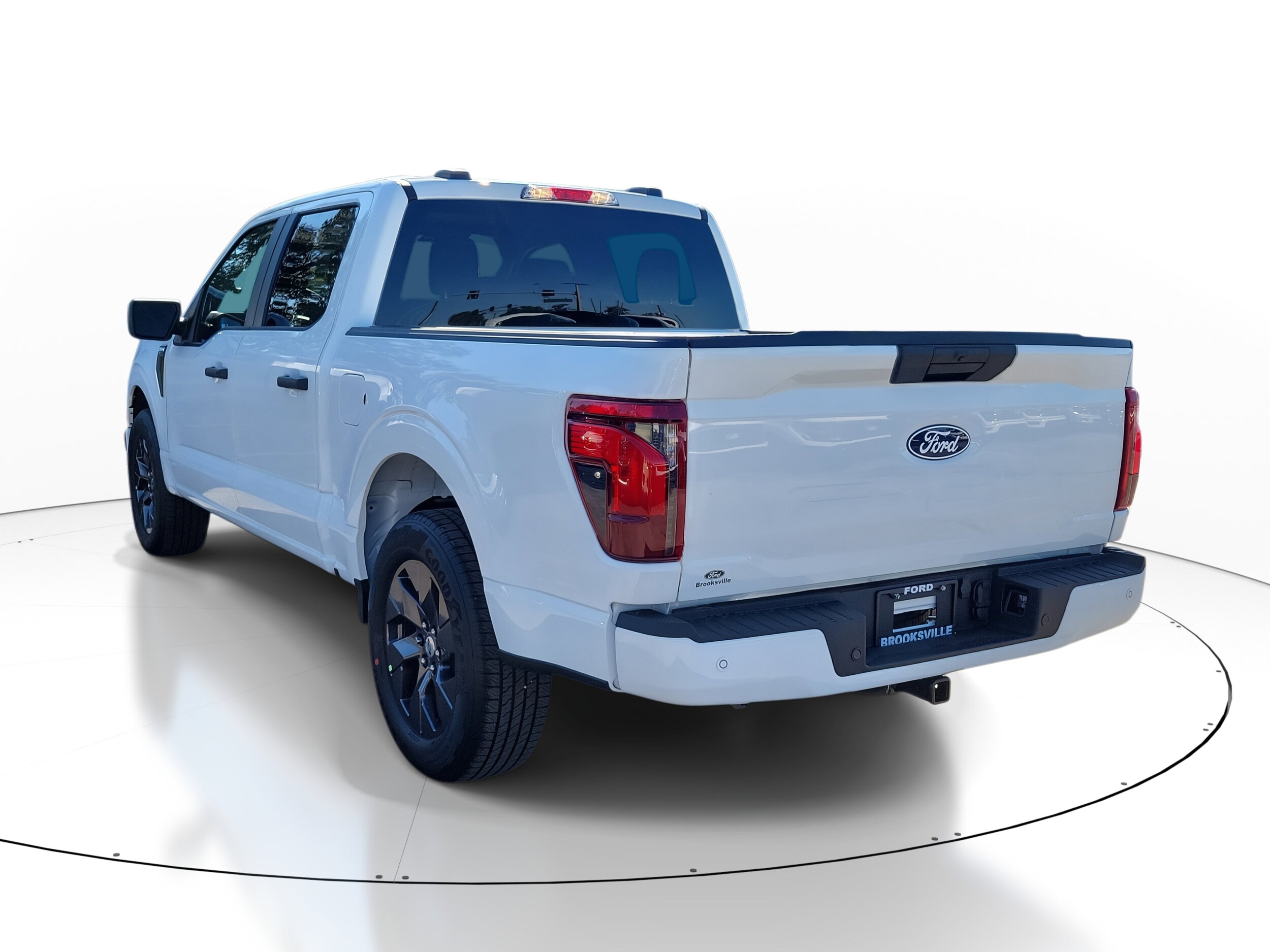 2025 Ford F-150 STX photo 4