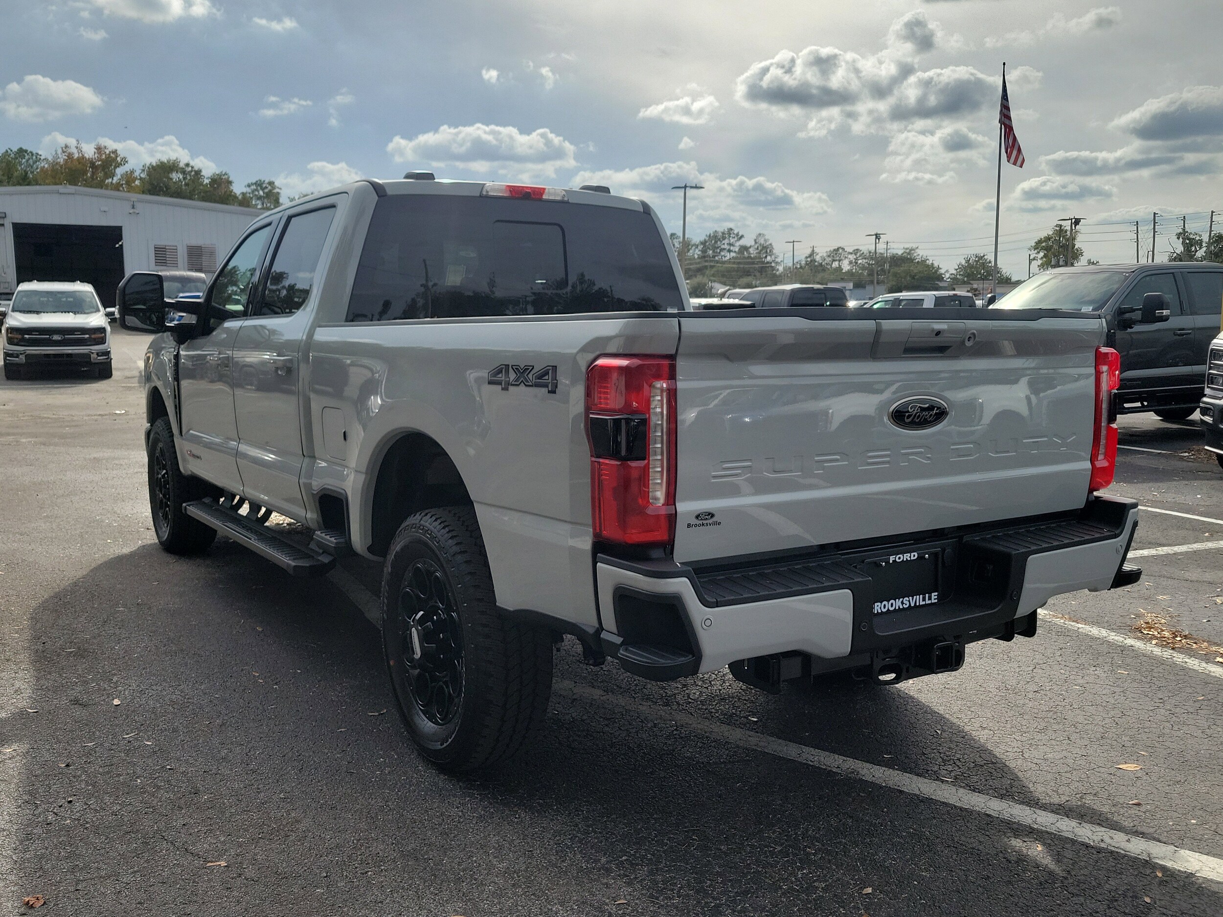 2026 Ford F-250 Lariat photo 3