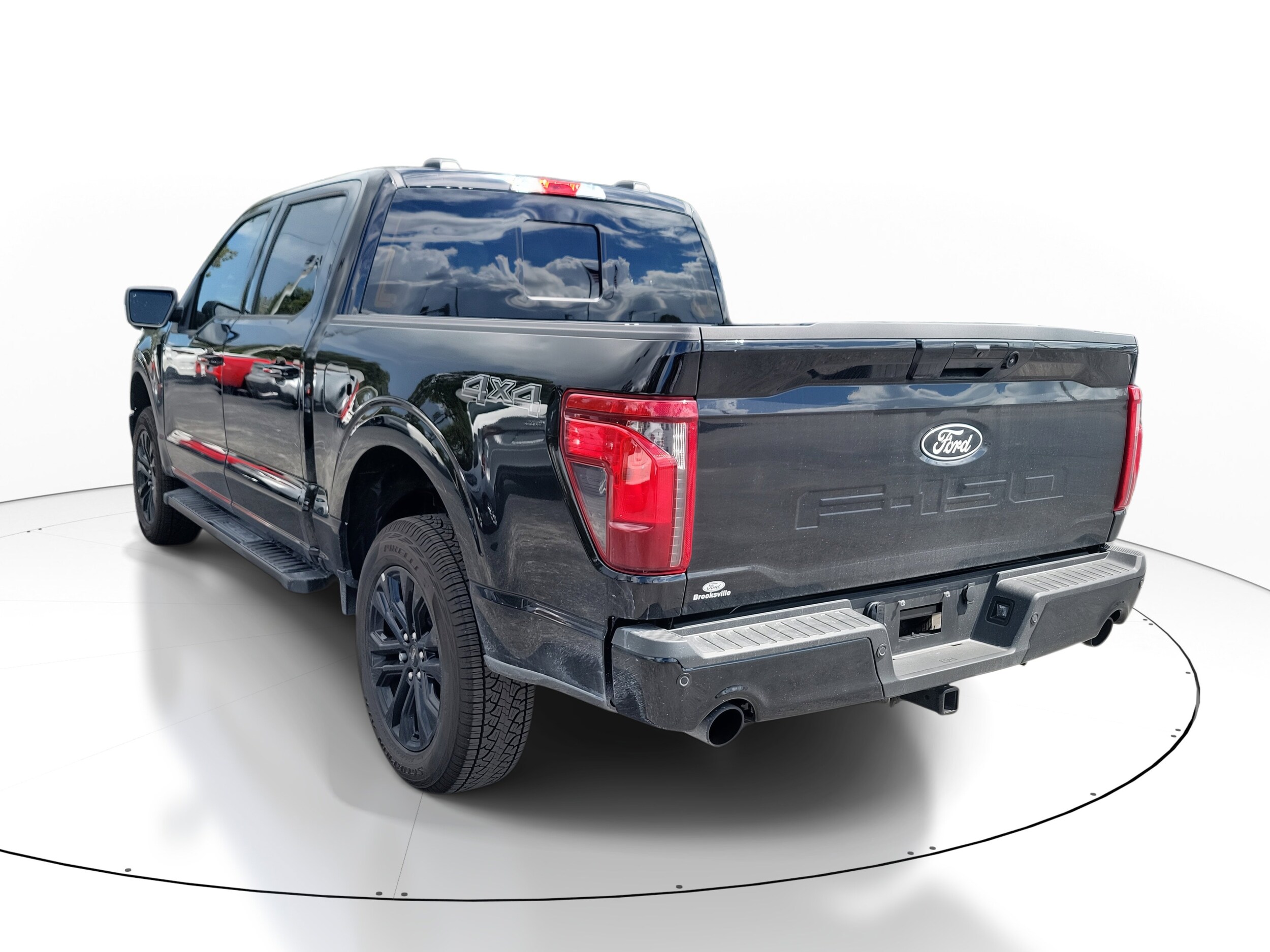 2025 Ford F-150 XLT photo 4