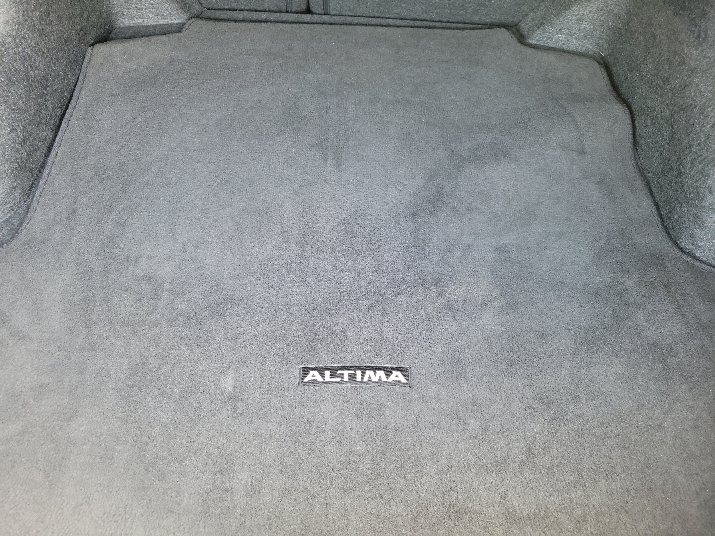 2025 Nissan Altima SV - Photo 23