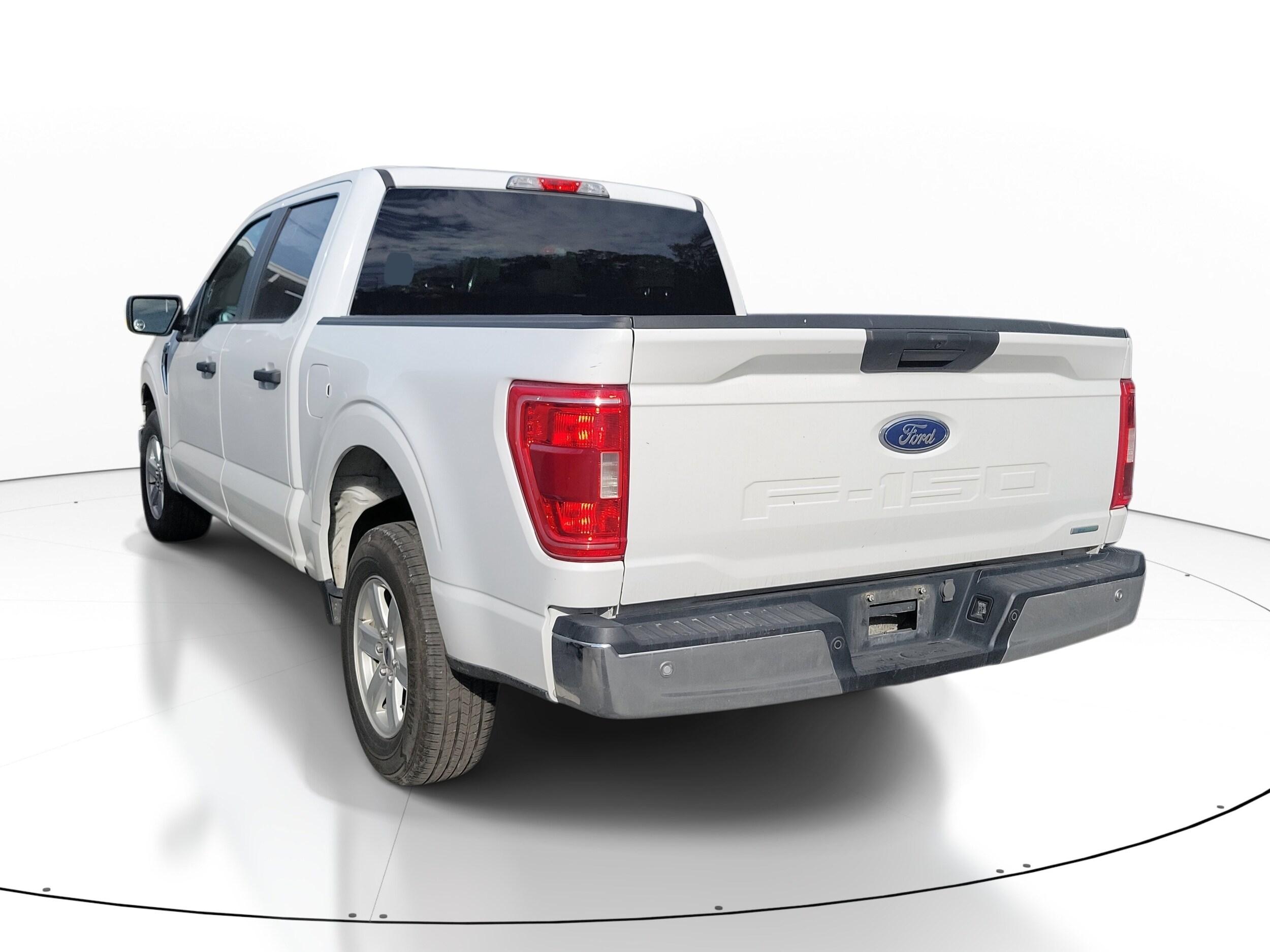 2023 Ford F-150 XLT photo 4