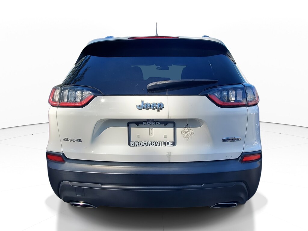 Used 2019 Jeep Cherokee Latitude SUV