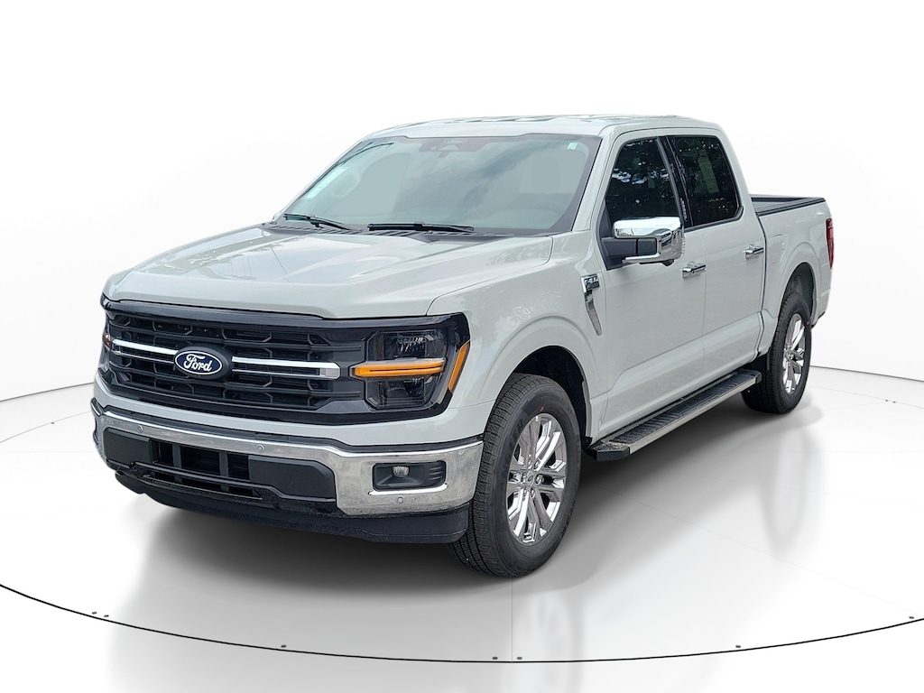 New 2026 Ford F-150 XLT Truck SuperCrew Cab