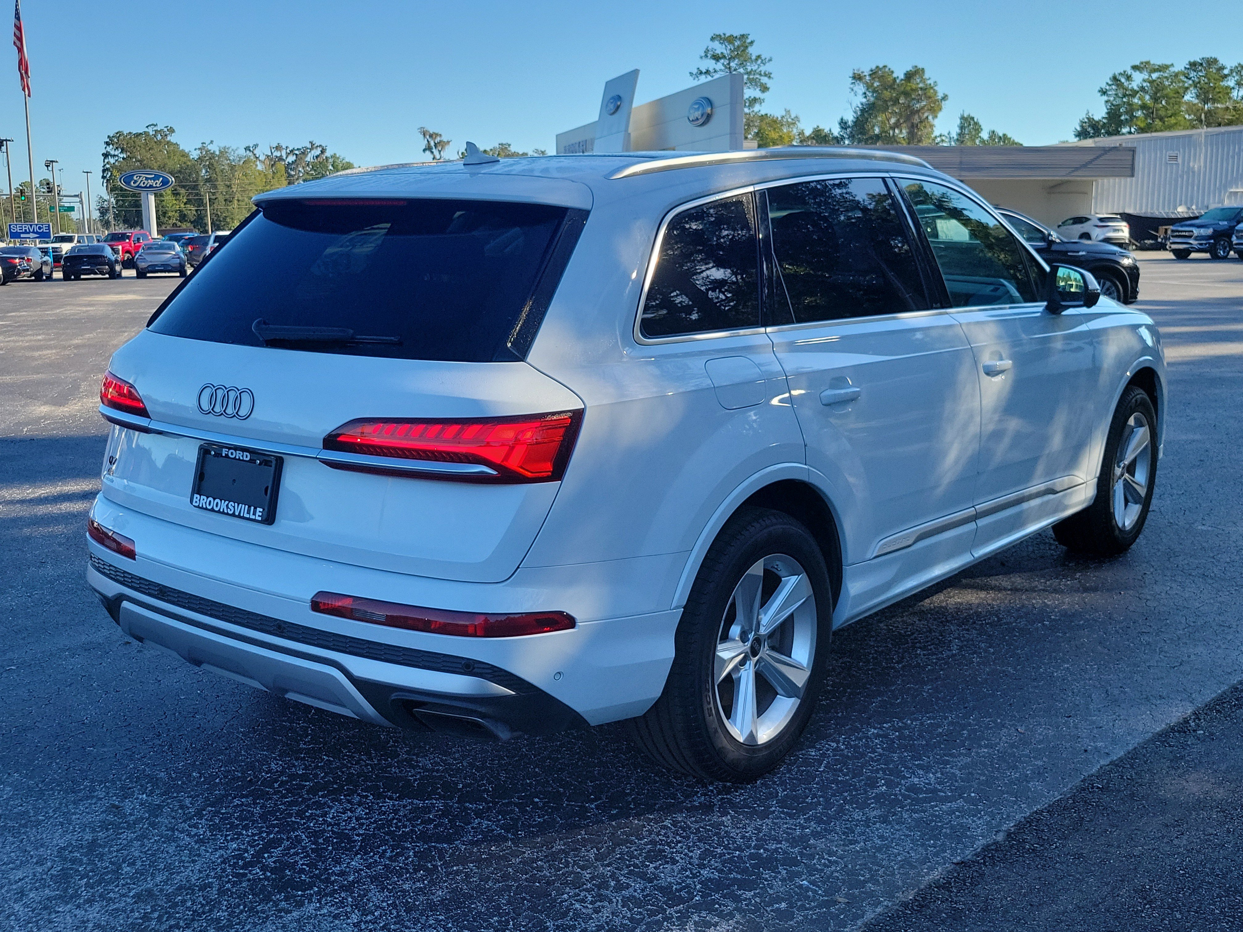 Used 2025 Audi Q7 Premium SUV