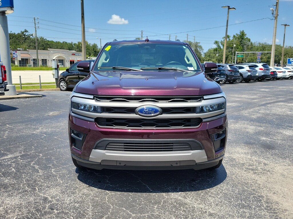 Used 2024 Ford Expedition XLT SUV