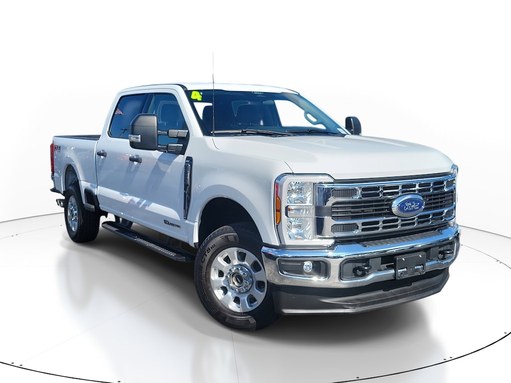 Used 2024 Ford F-250 XLT Truck Crew Cab