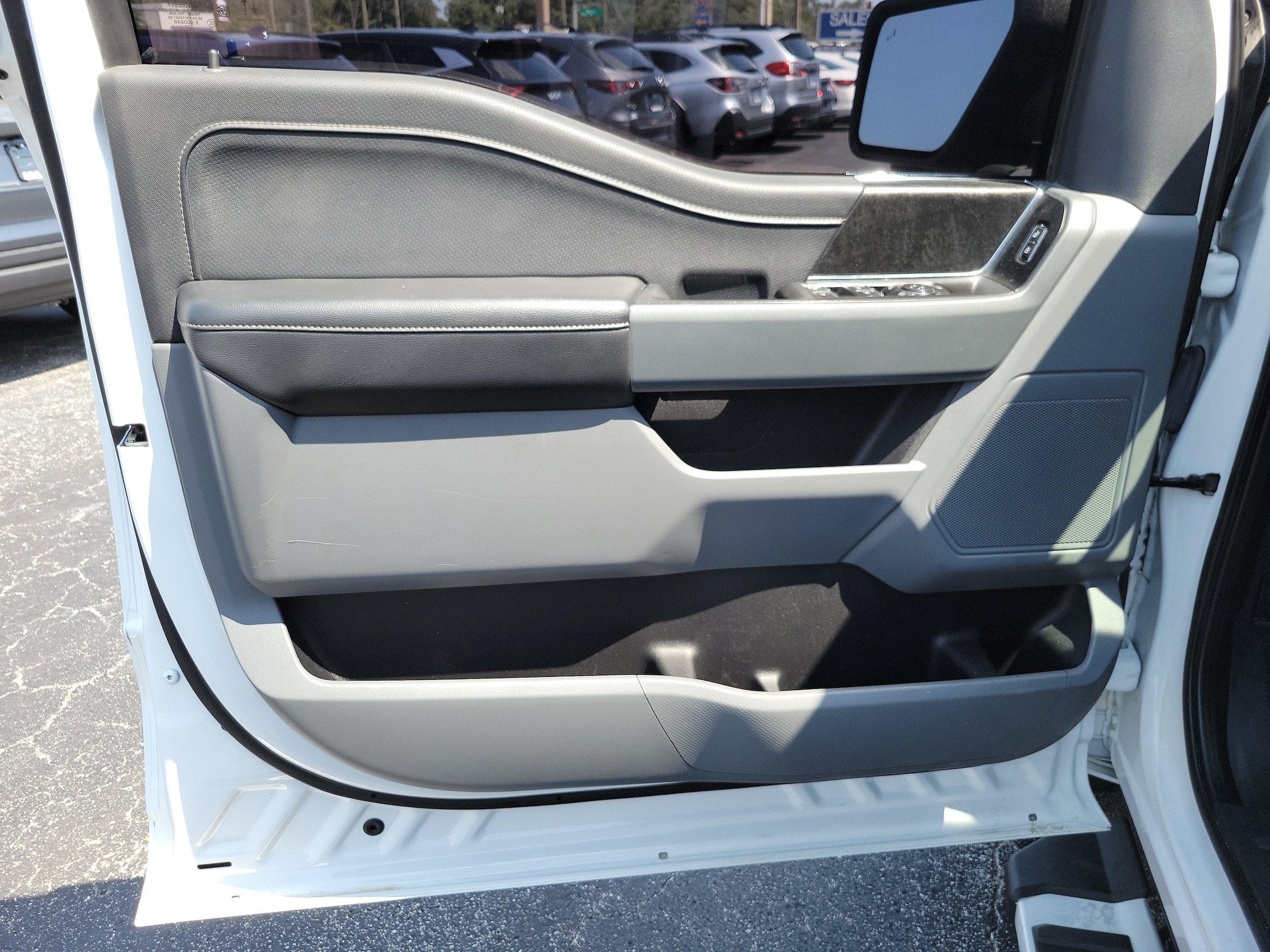 2022 Ford F-150 XLT - Photo 16