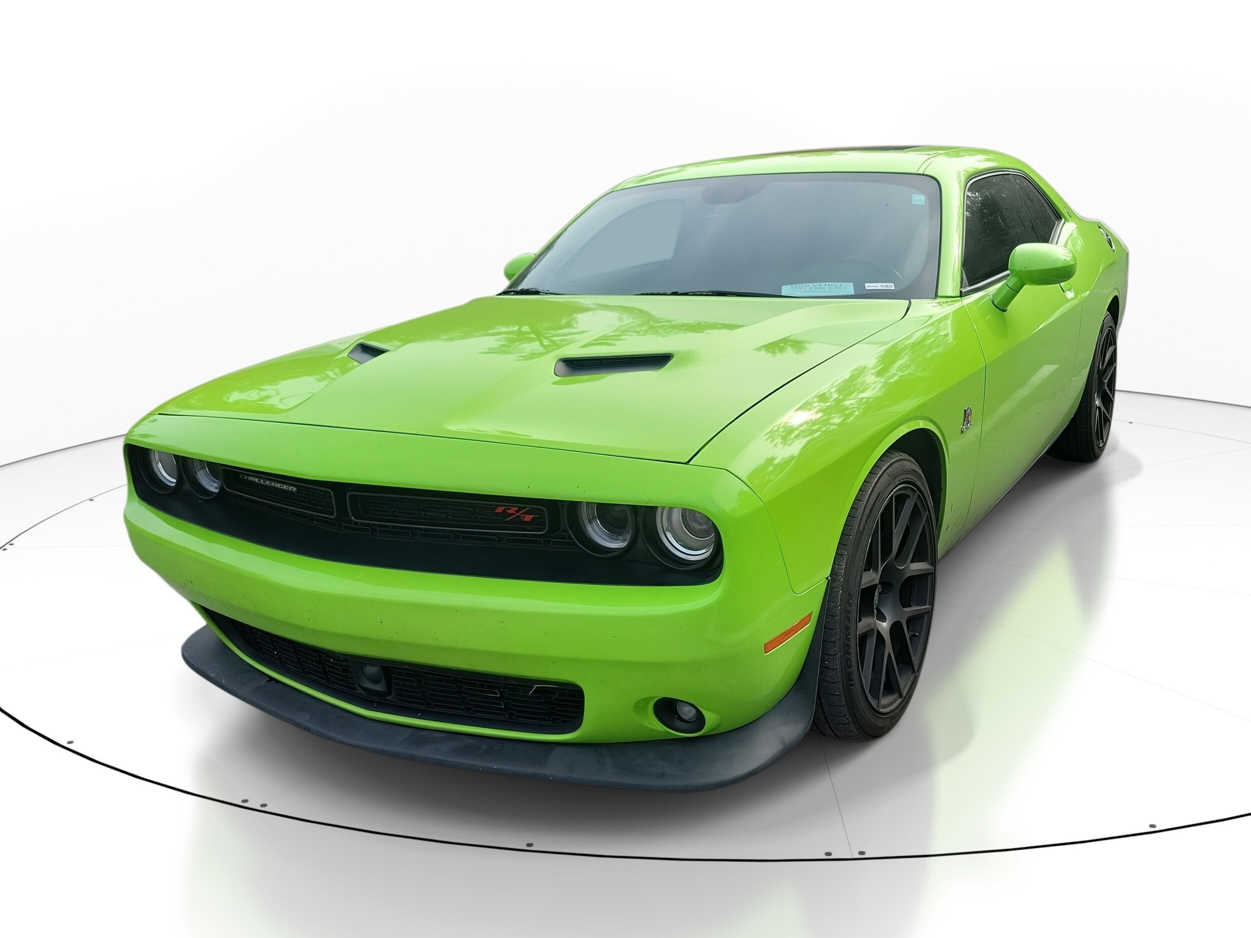 2015 Dodge Challenger R/T Scat Pack photo 3