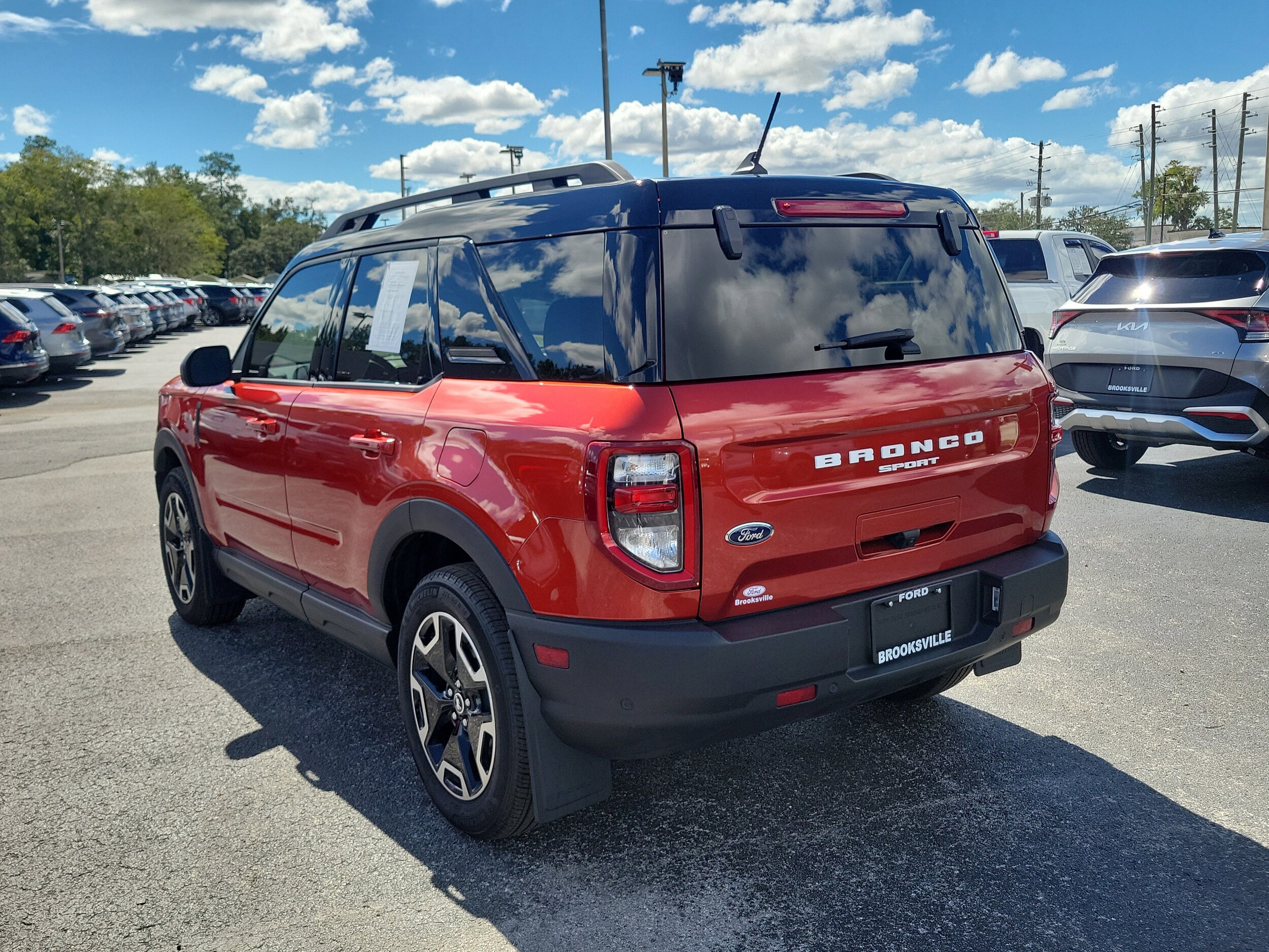 2024 Ford Bronco Sport Outer Banks photo 2