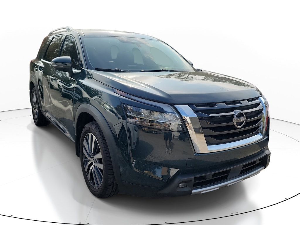 Used 2022 Nissan Pathfinder Platinum SUV