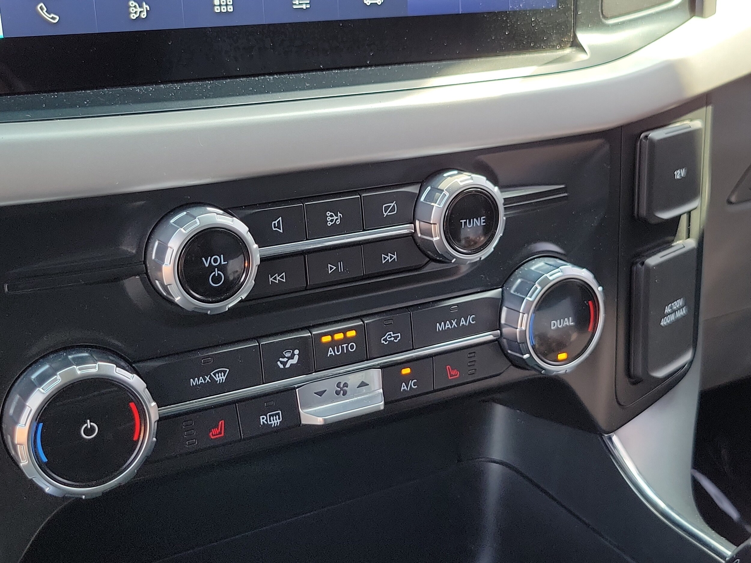 2022 Ford F-150 XLT - Photo 9