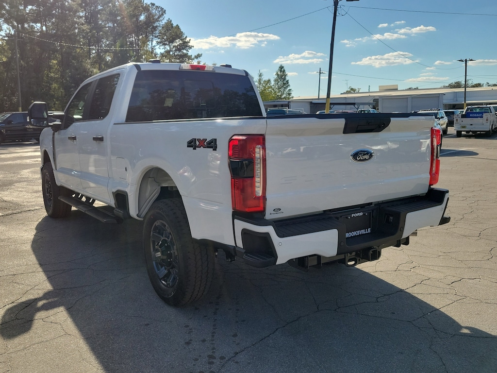 New 2026 Ford F-250 Truck Crew Cab