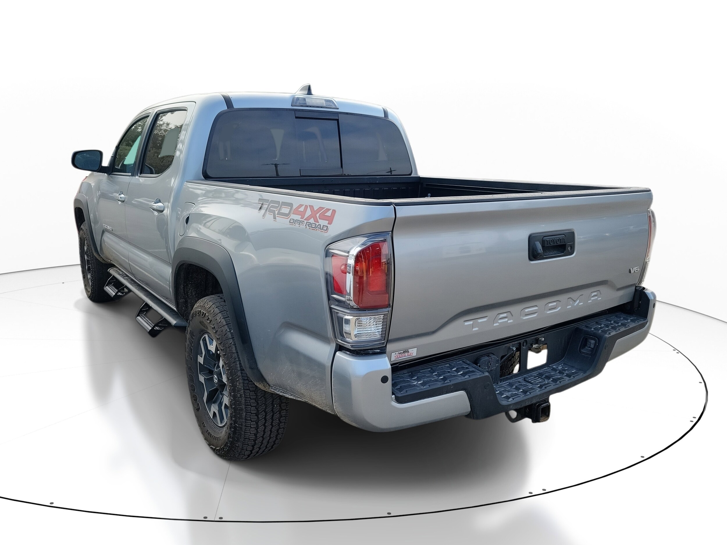 2023 Toyota Tacoma TRD Off-Road Double Cab photo 3