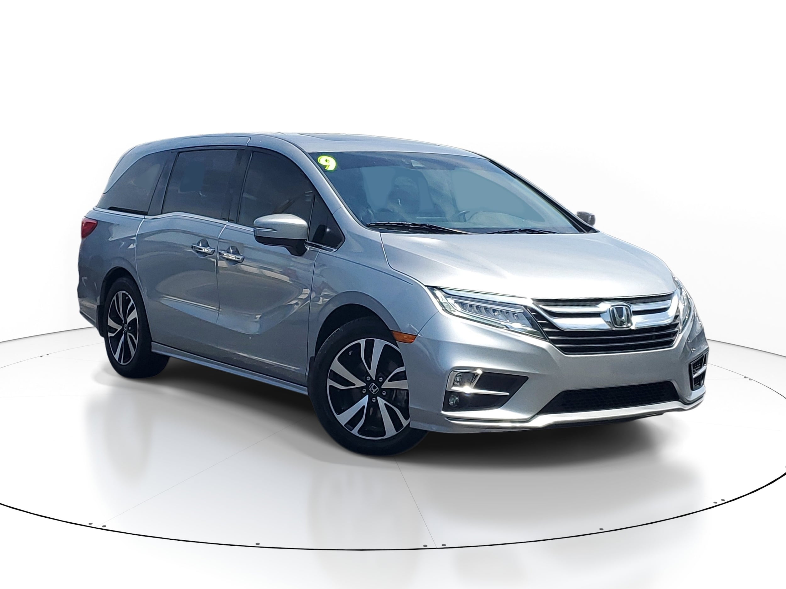 2019 Honda Odyssey Elite's photo