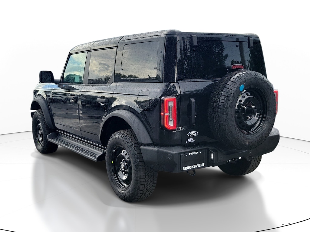 New 2026 Ford Bronco Outer Banks SUV