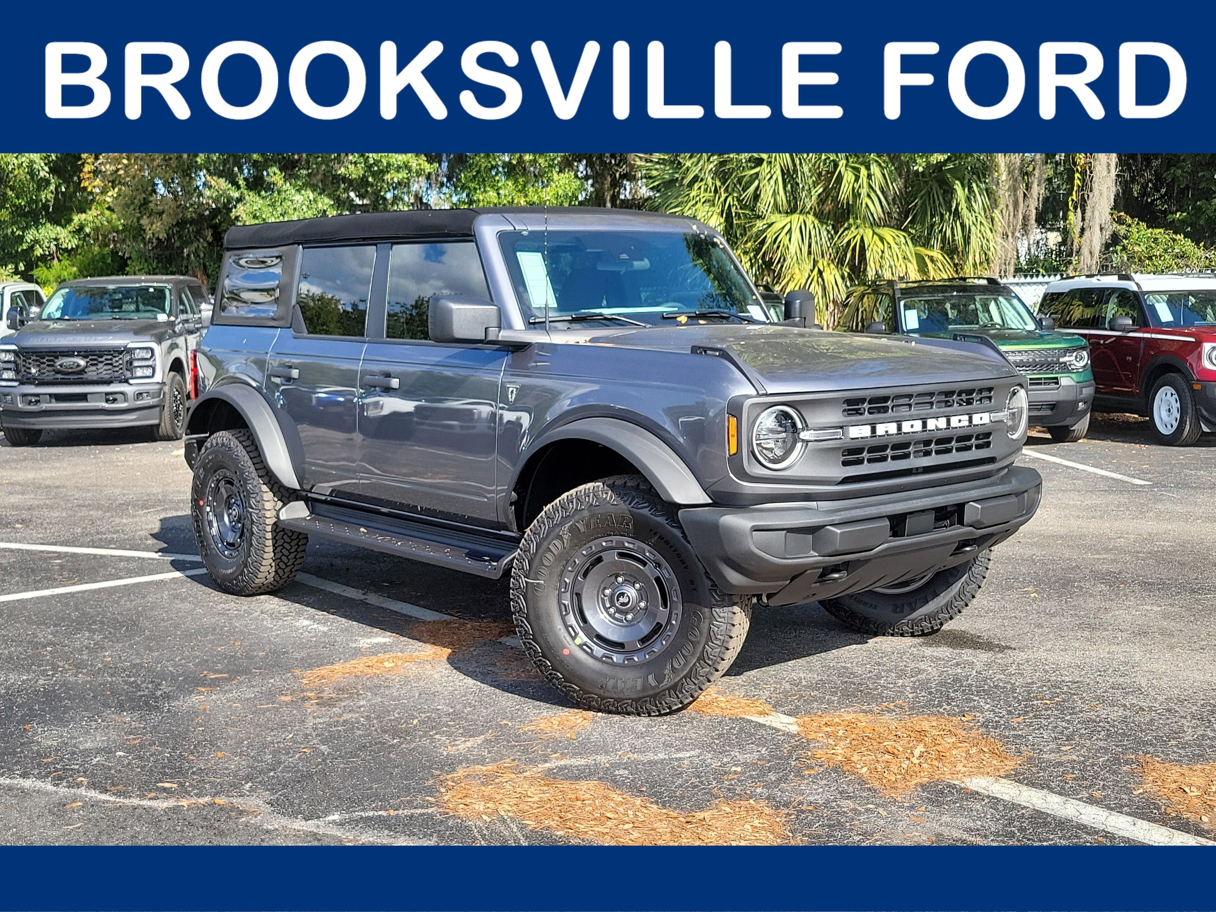 2025 Ford Bronco SUV 