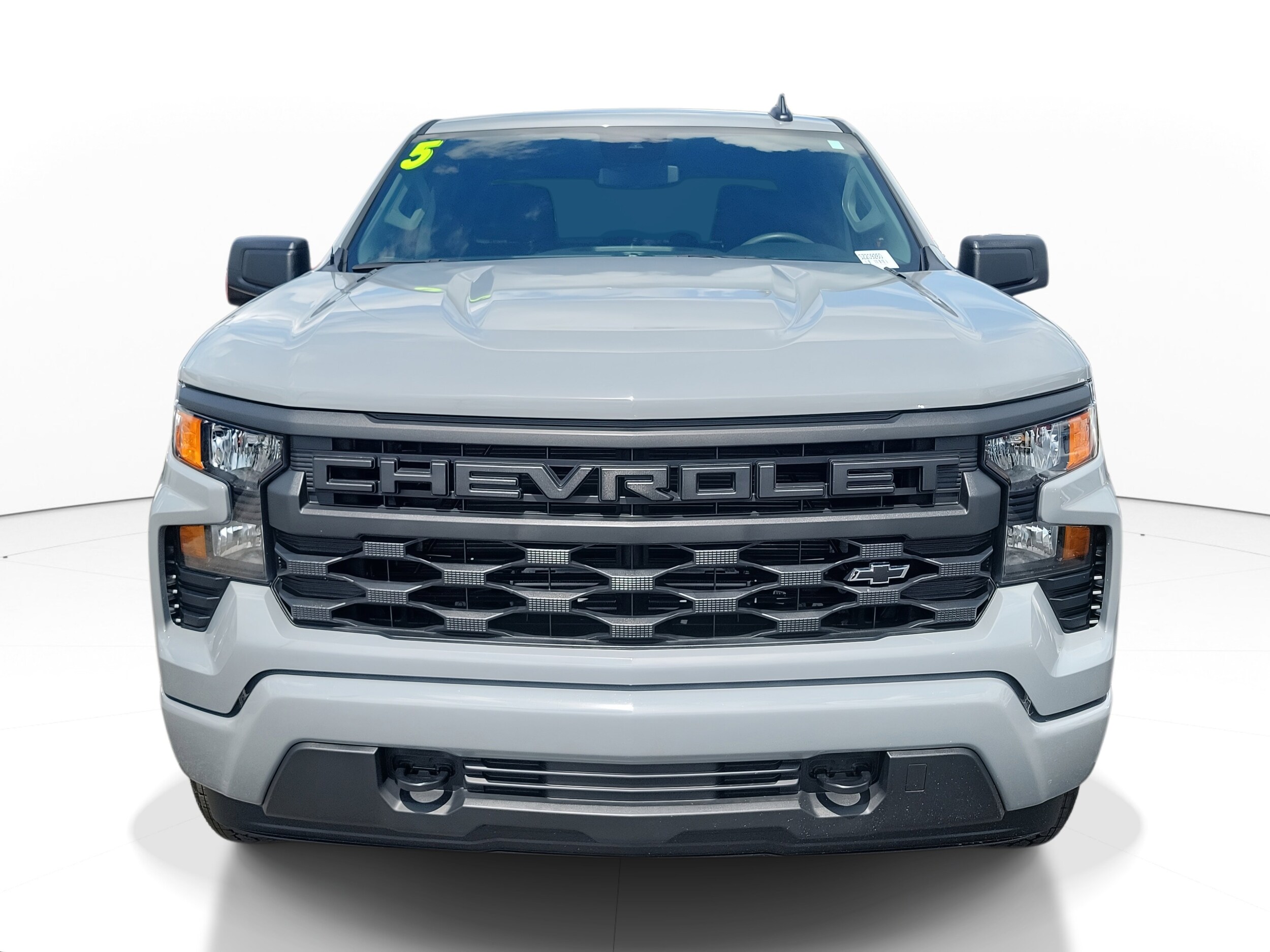 2025 Chevrolet Silverado 1500 Custom photo 2
