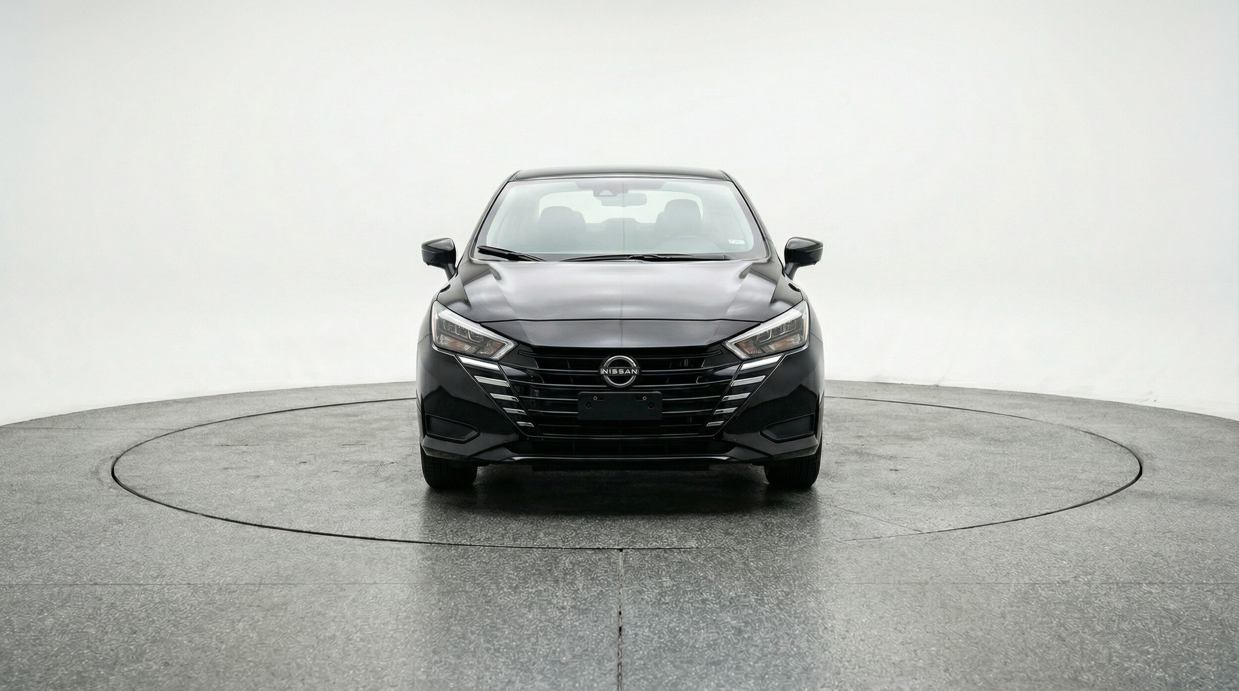 Thumbnail: 2025 Nissan Versa - 2