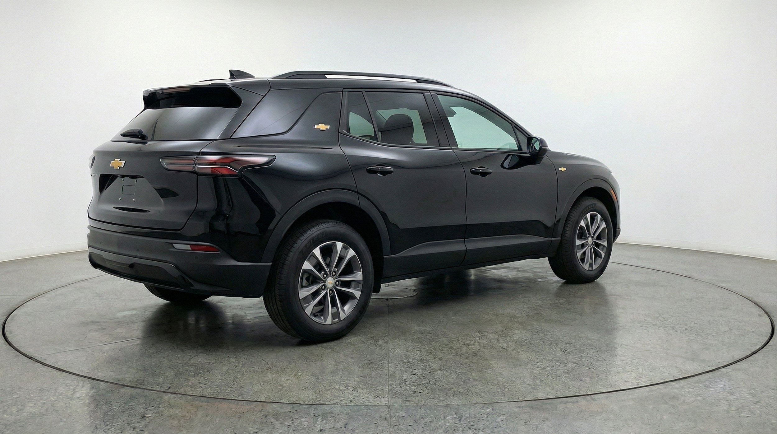 Thumbnail: 2025 Chevrolet Equinox - 9