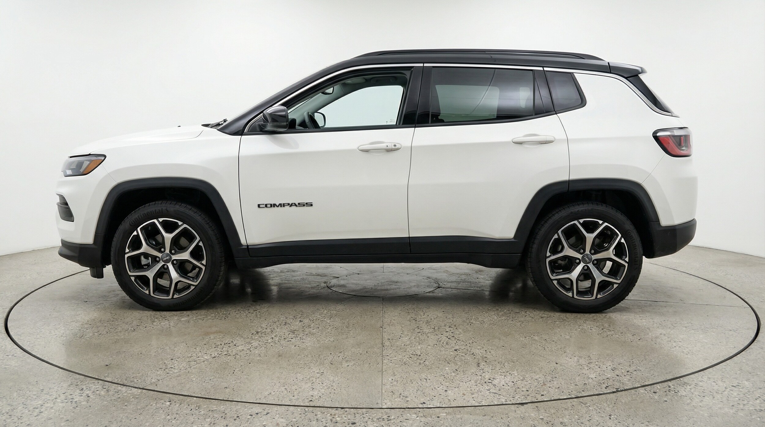 Thumbnail: 2025 Jeep Compass - 4