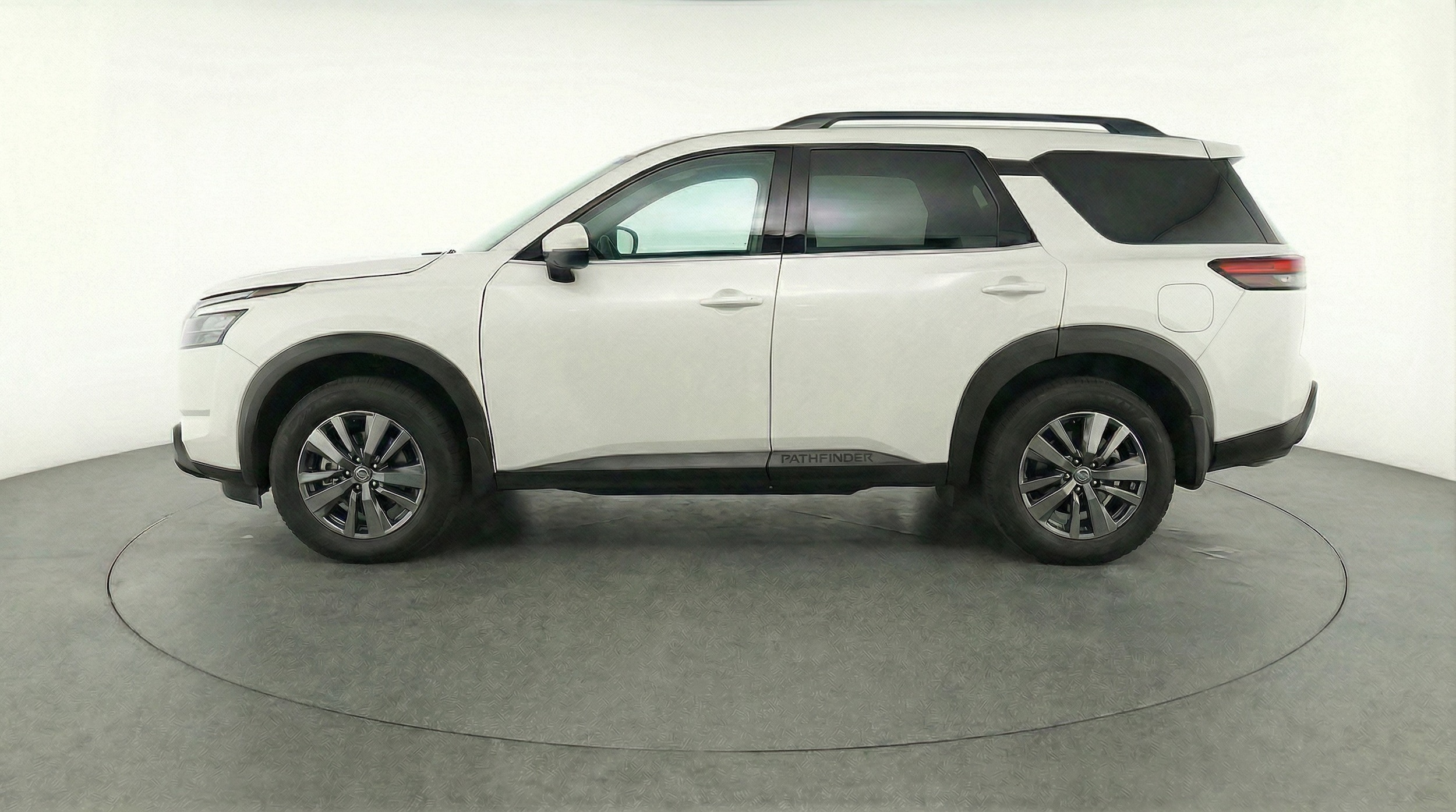 Thumbnail: 2025 Nissan Pathfinder - 4