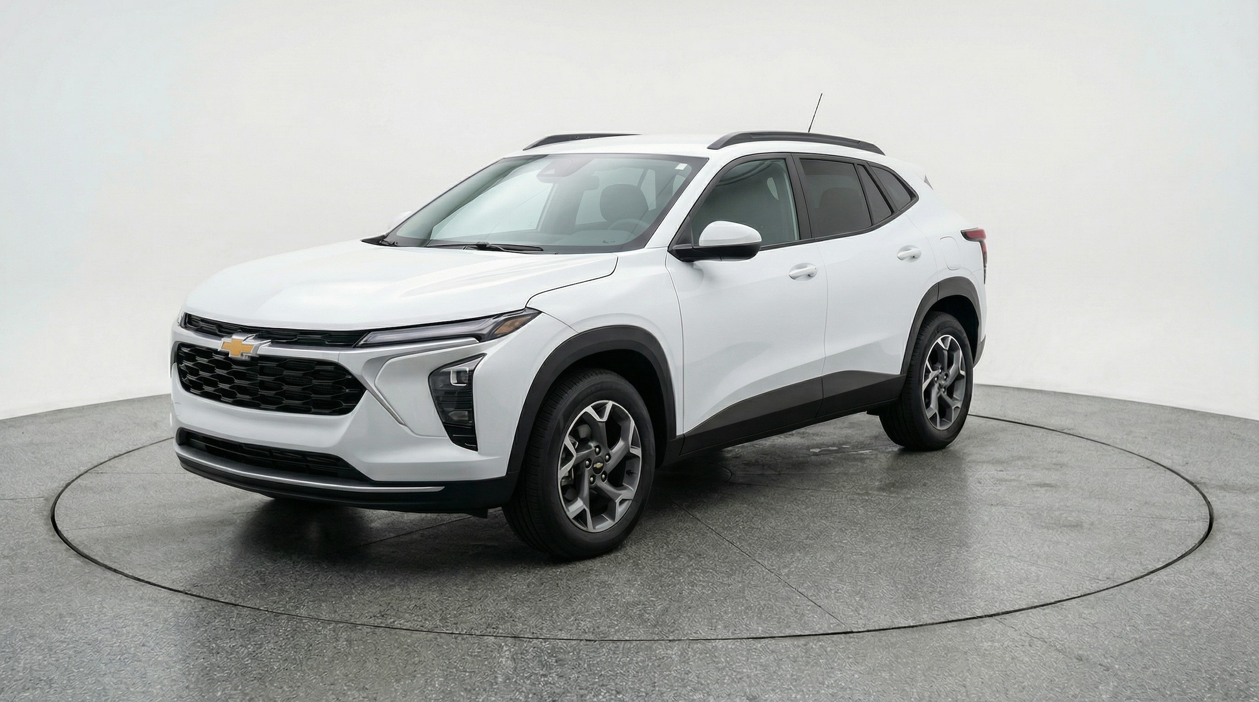 Thumbnail: 2025 Chevrolet Trax - 3