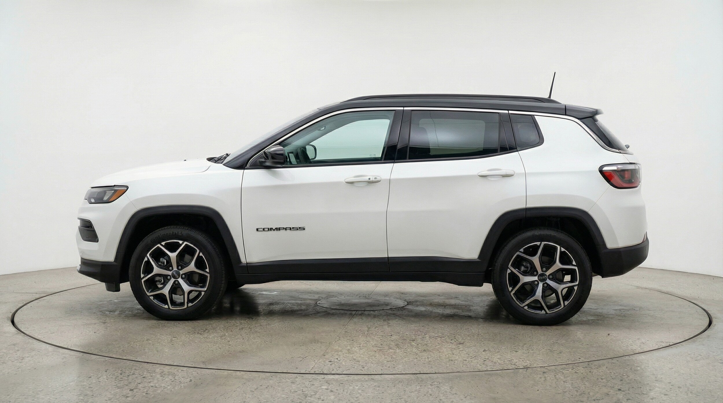 Thumbnail: 2025 Jeep Compass - 4