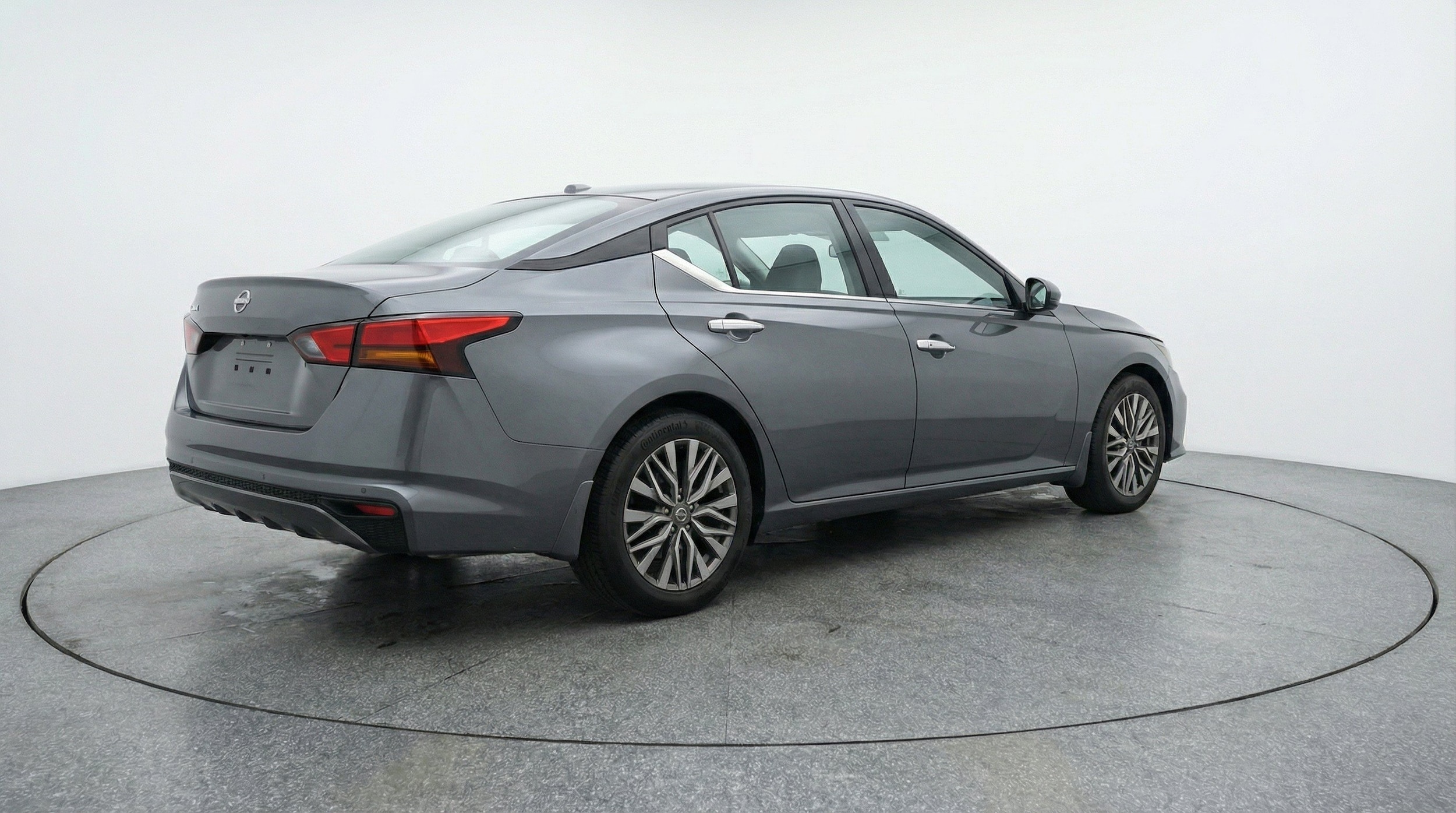 Thumbnail: 2025 Nissan Altima - 9