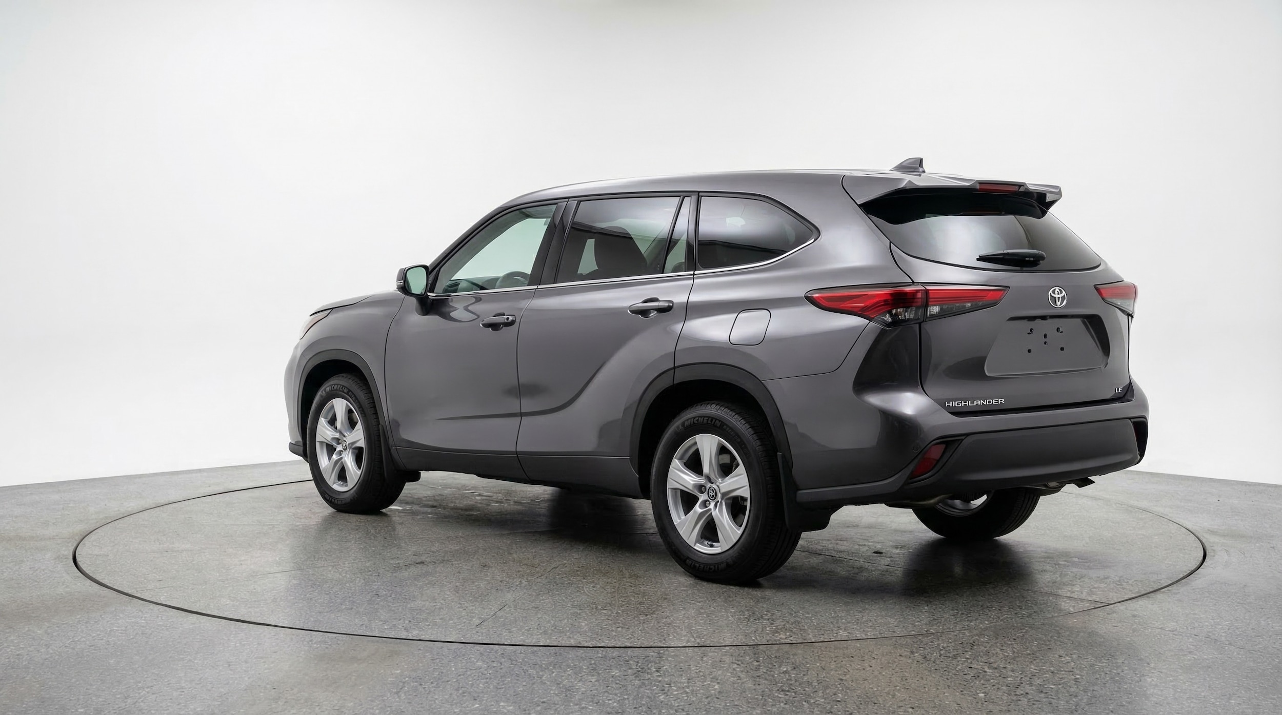 Thumbnail: 2025 Toyota Highlander - 5