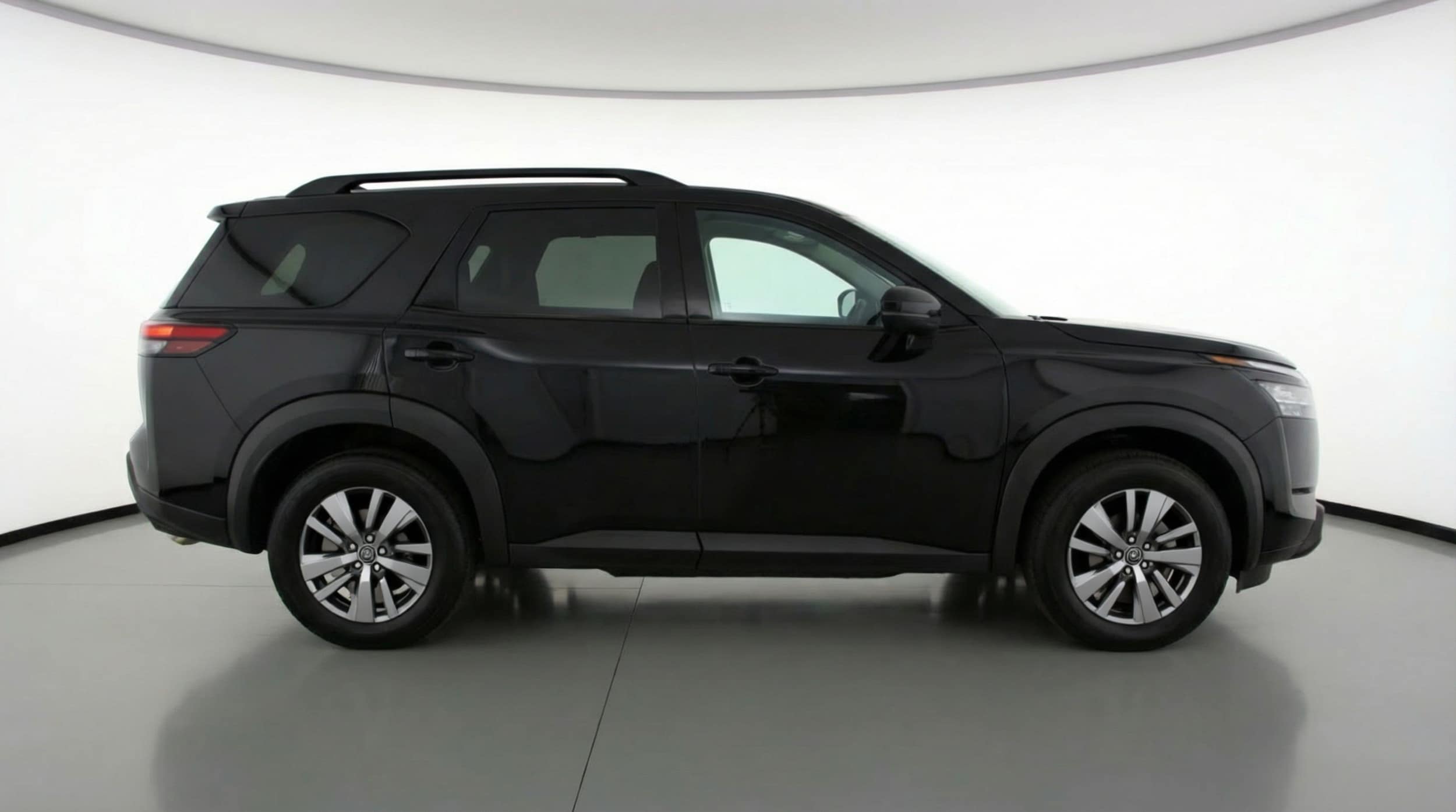 Thumbnail: 2025 Nissan Pathfinder - 8