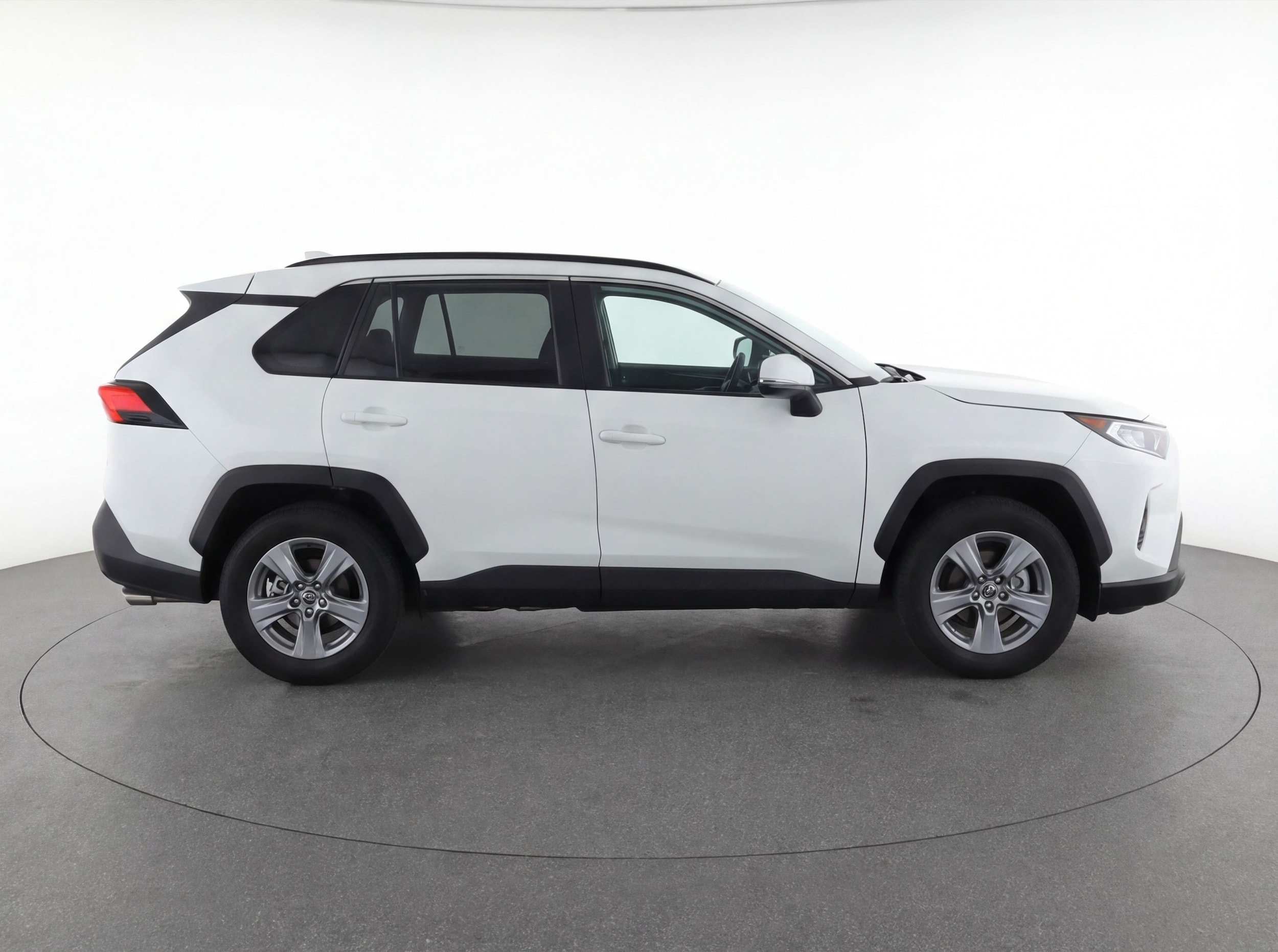 Thumbnail: 2024 Toyota RAV4 - 8