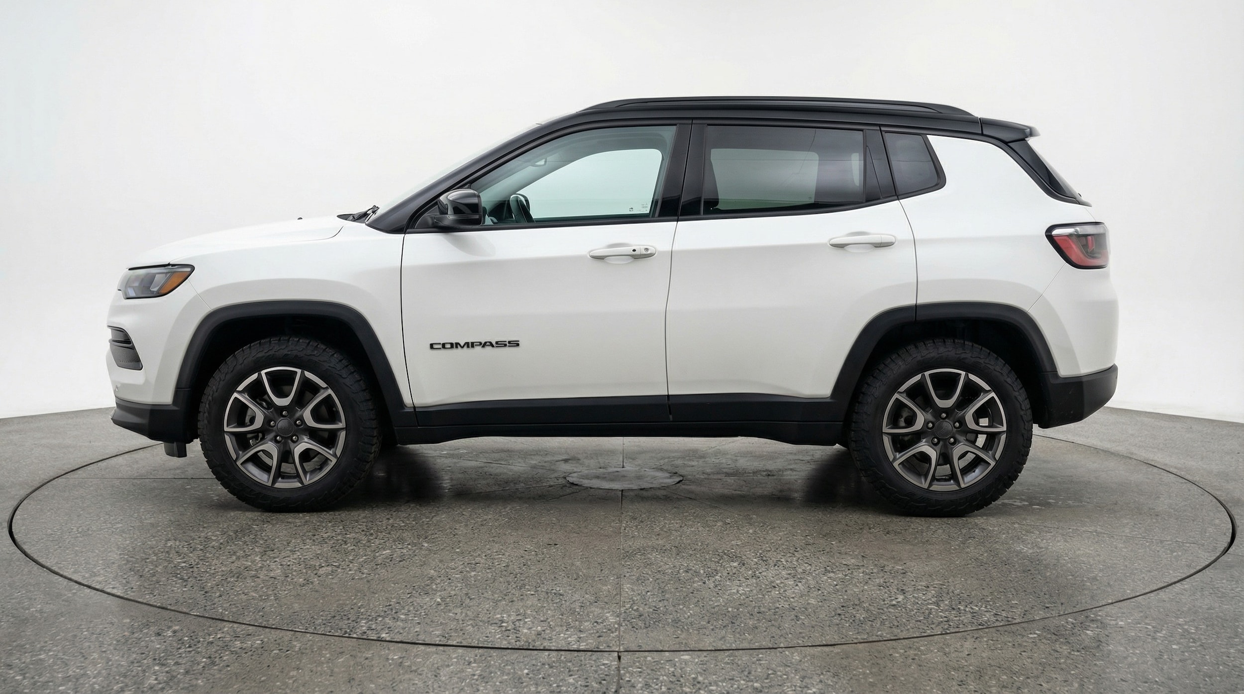 Thumbnail: 2025 Jeep Compass - 4
