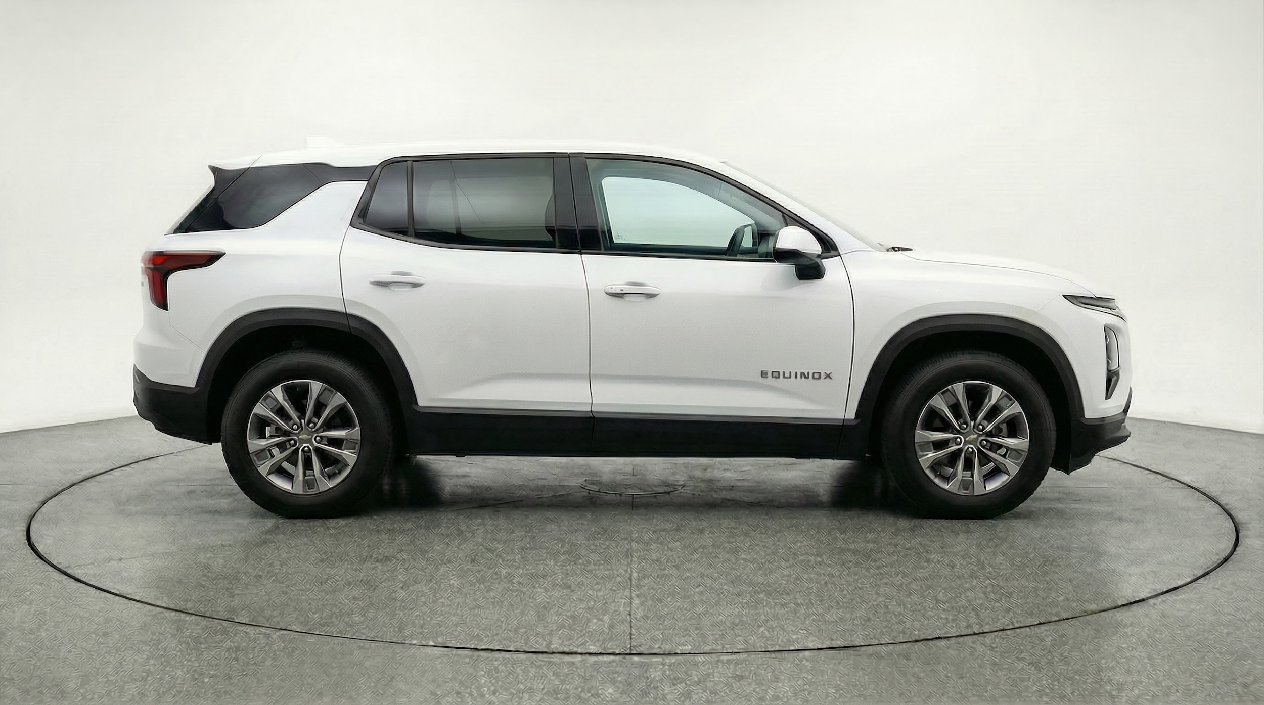 Thumbnail: 2025 Chevrolet Equinox - 8