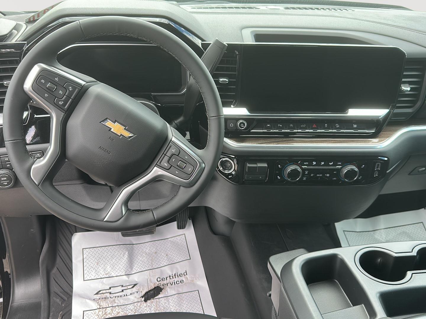 2026 Chevrolet Silverado 1500 LT - Photo 7