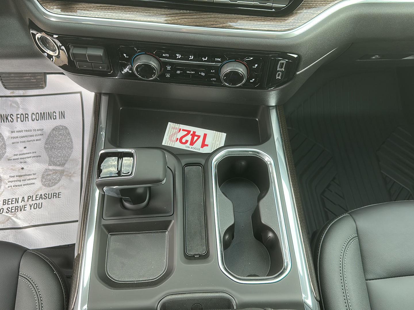 2026 Chevrolet Silverado 1500 LT Trail Boss - Photo 12