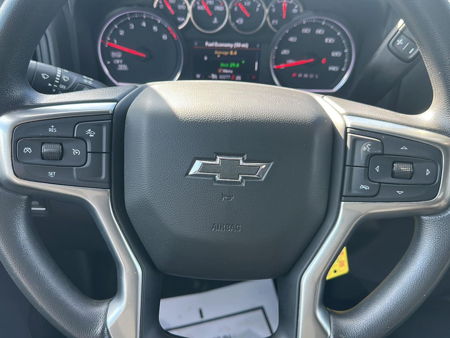 2022 Chevrolet Silverado 1500 Limited Custom - Photo 11