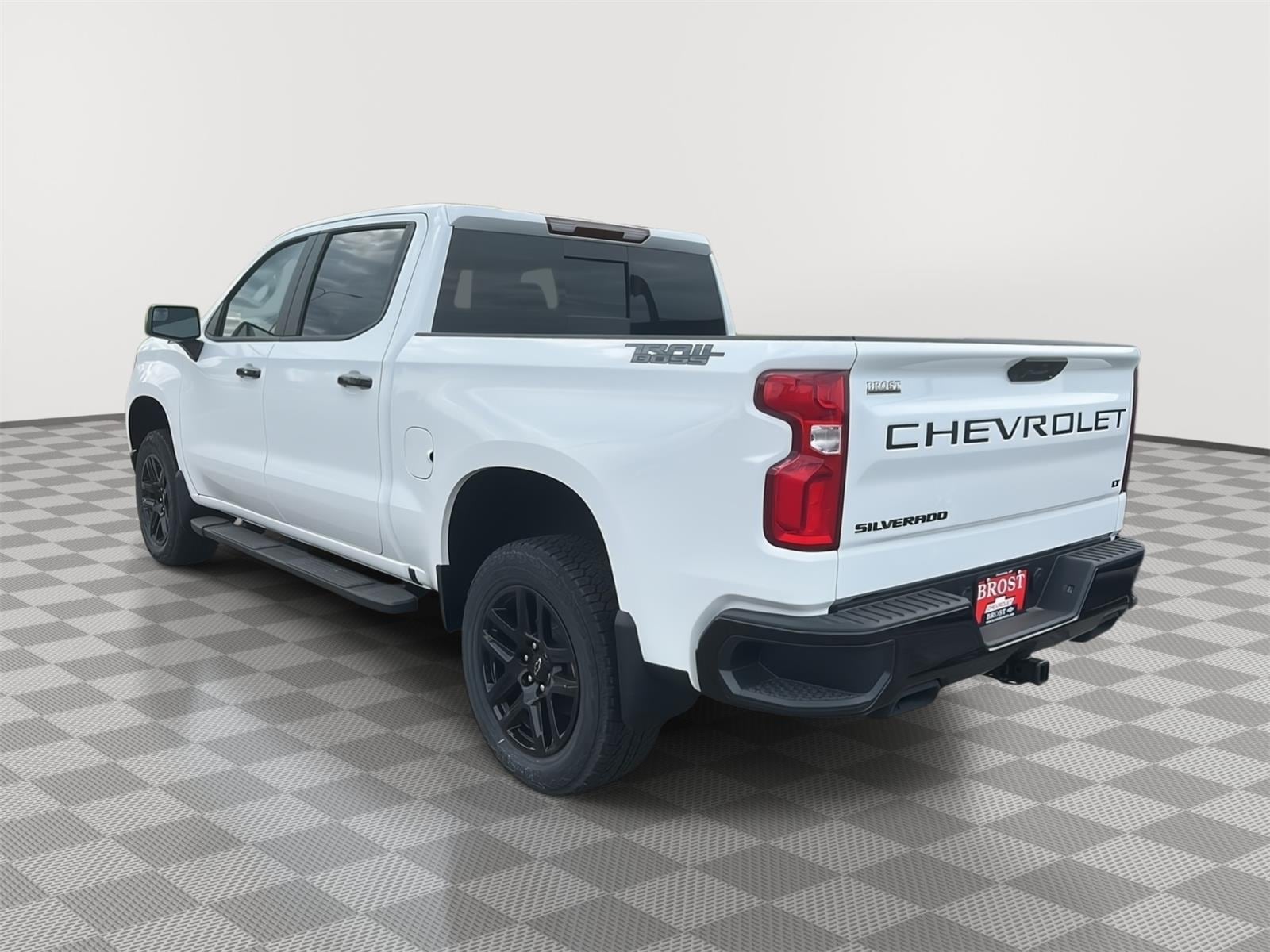 2026 Chevrolet Silverado 1500 LT Trail Boss - Photo 4