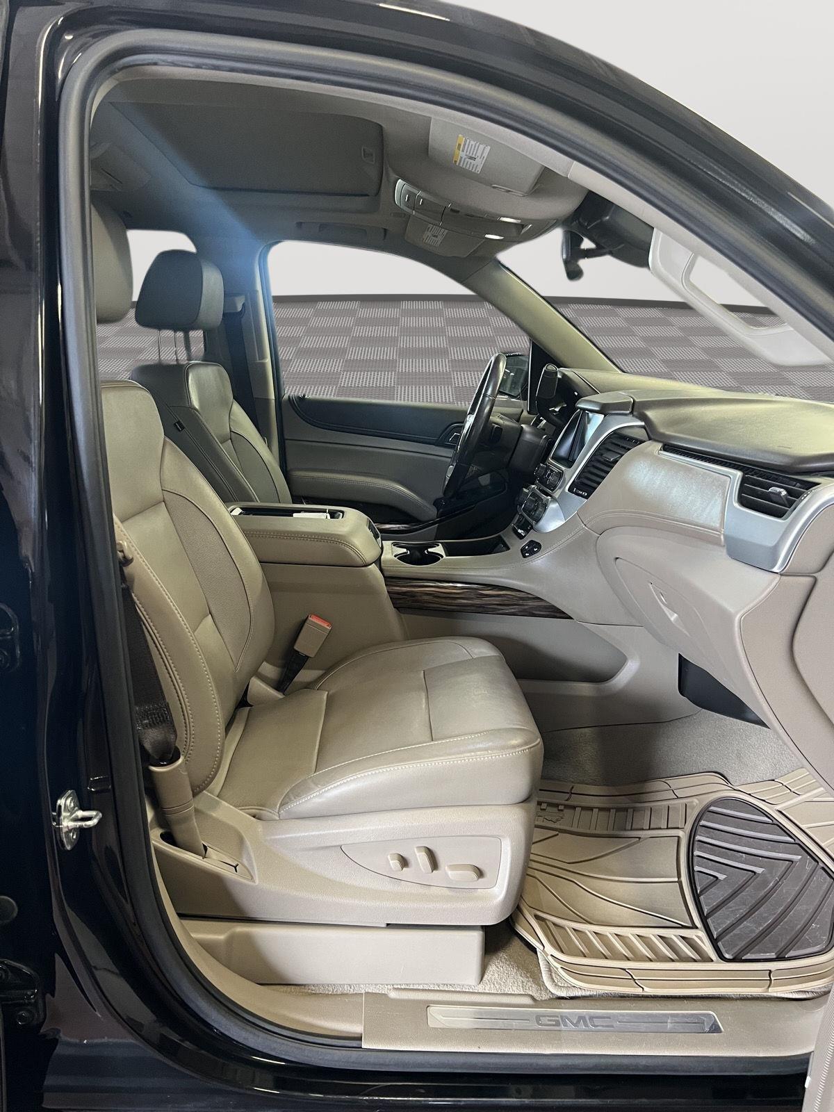 2020 GMC Yukon SLT - Photo 12