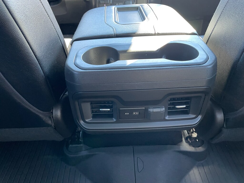 2021 Chevrolet Silverado 1500 RST - Photo 18