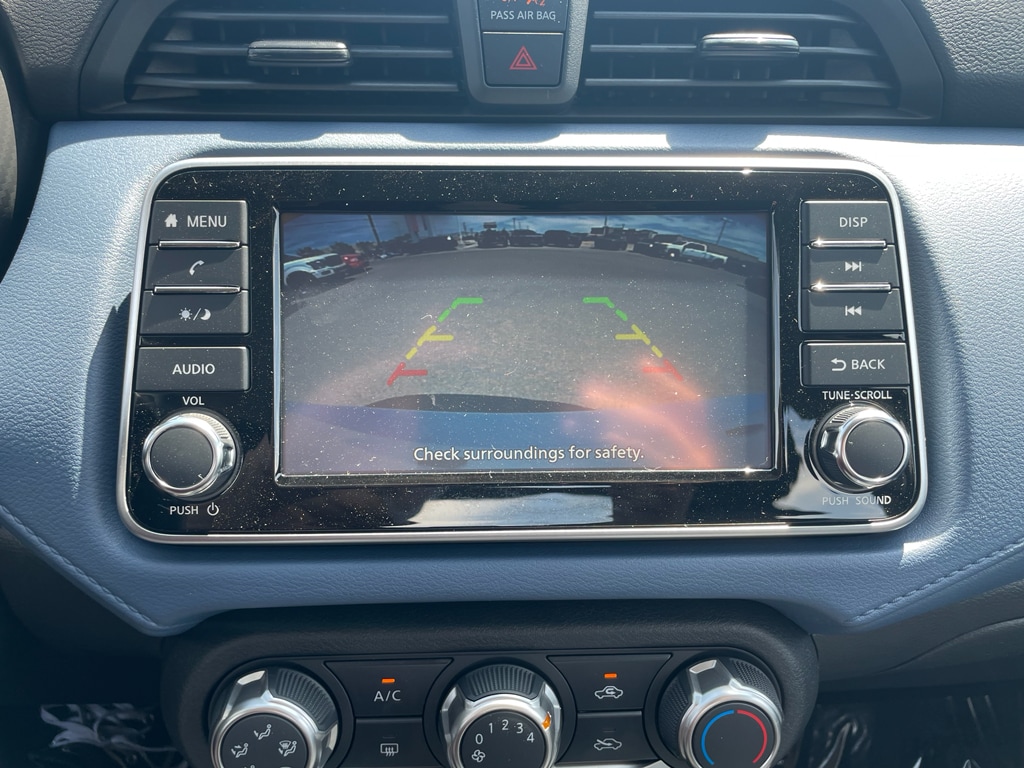 2025 Nissan Versa Sedan SV - Photo 25
