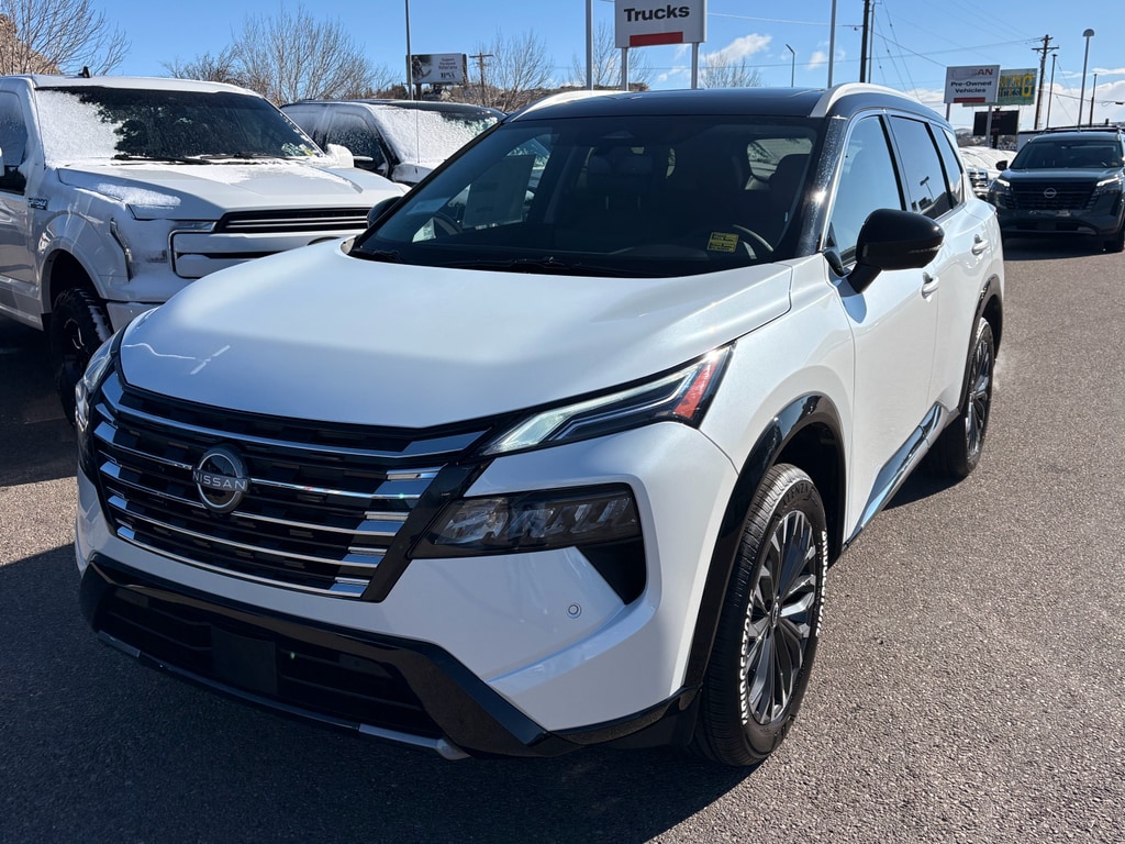 2026 Nissan Rogue Platinum AWD's photo