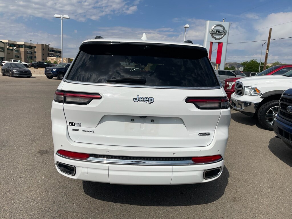 2022 Jeep Grand Cherokee Overland photo 4