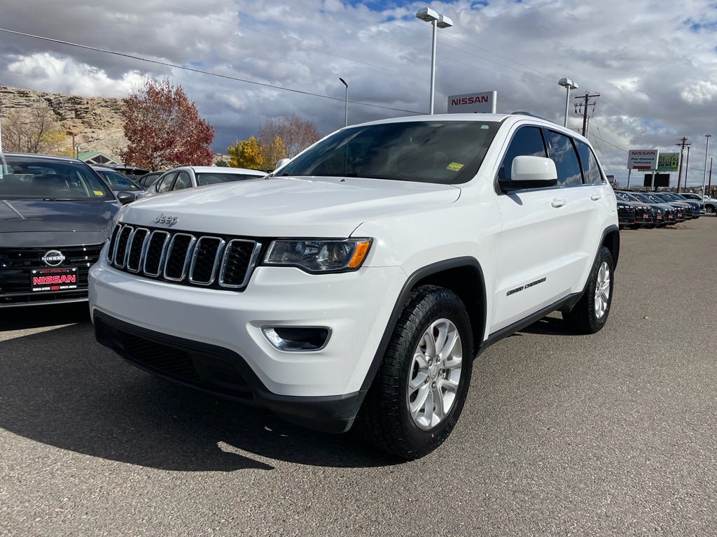 Used 2021 Jeep Grand Cherokee Laredo E Sport Utility