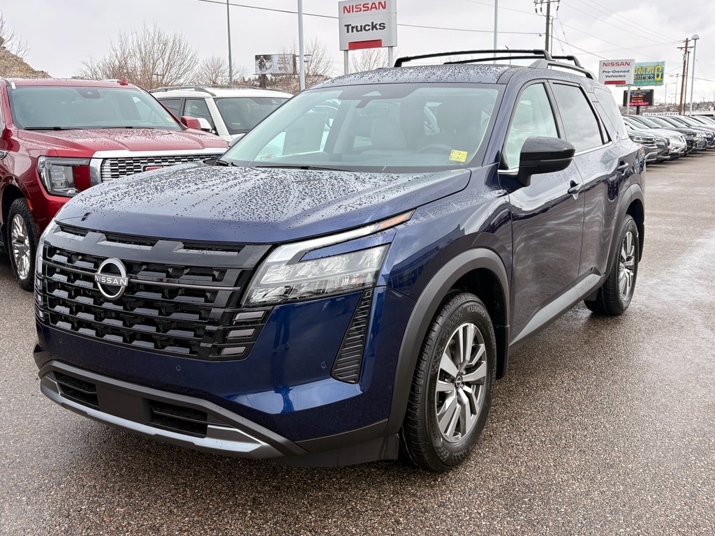 2026 Nissan Pathfinder SL 4WD's photo