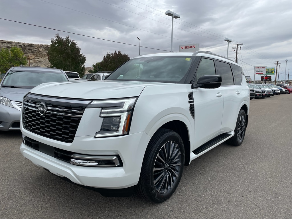 2025 Nissan Armada Platinum Reserve's photo