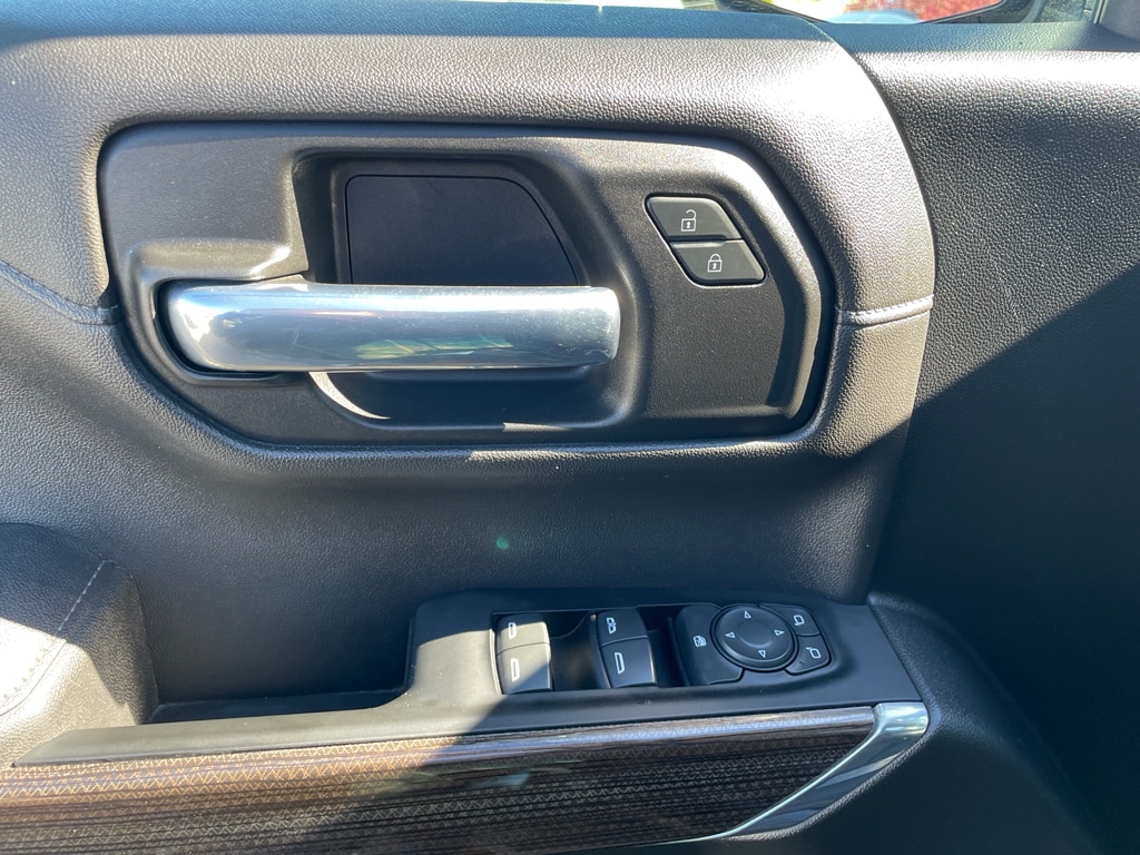 2021 Chevrolet Silverado 1500 RST - Photo 15