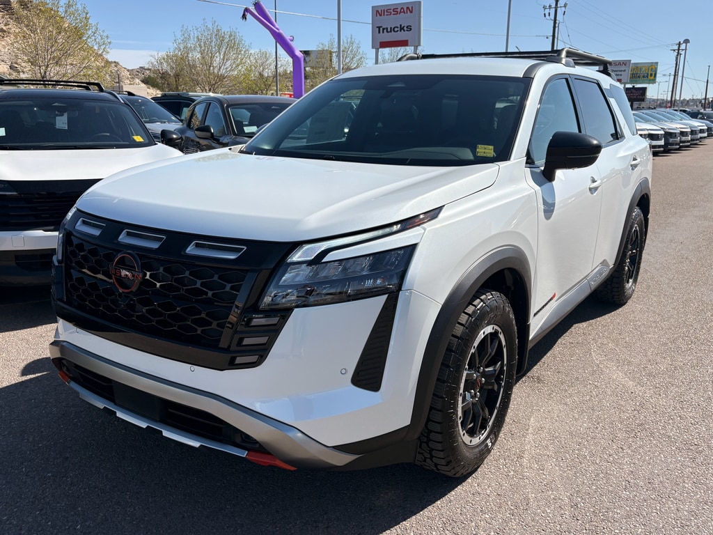 2026 Nissan Pathfinder Rock Creek 4WD's photo