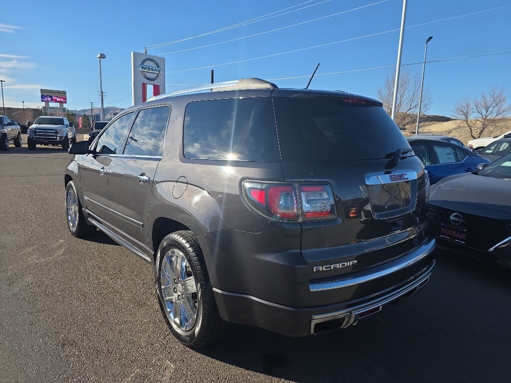 2015 Gmc Acadia Denali photo 2