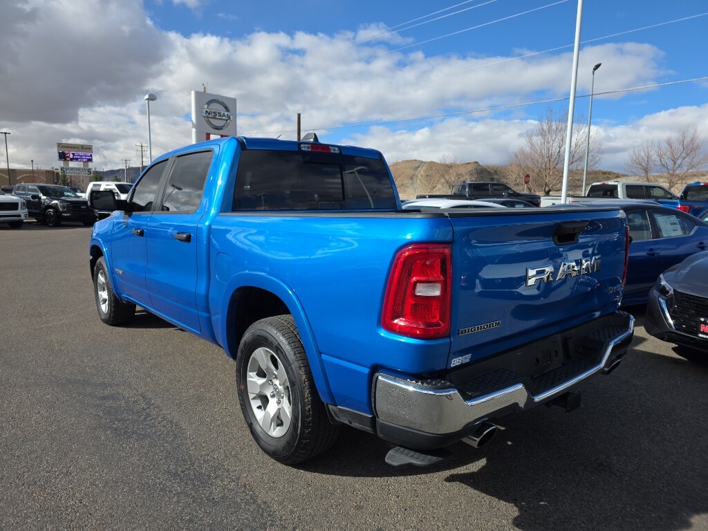 2025 Ram 1500 Big Horn Lone Star photo 3